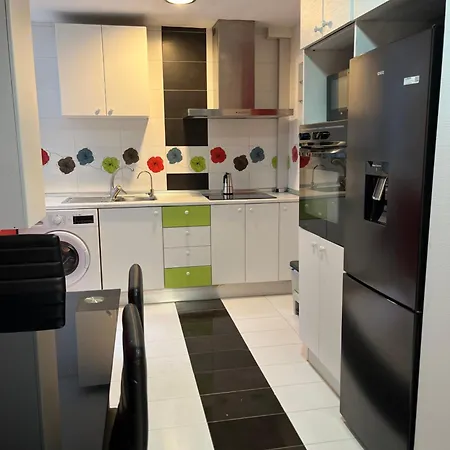 San Nicolas * لقنت